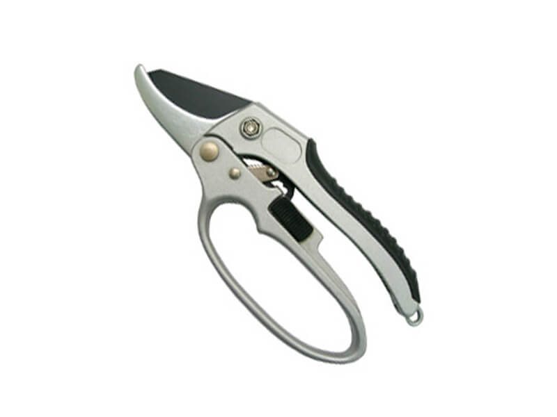 205mm Professional BYPASS Ratchet Pruner